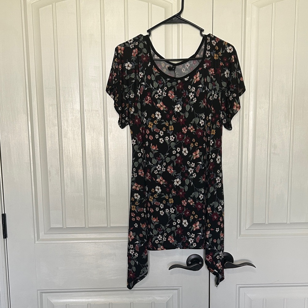 Floral Black Tunic Top